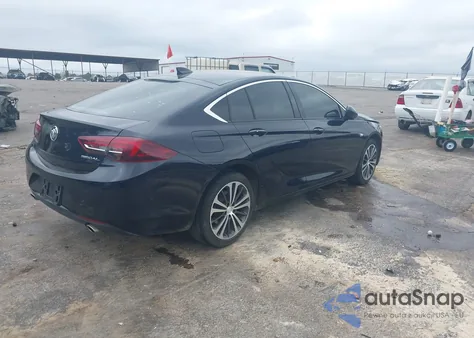 2018 Buick Regal Sportback Essence from USA, damaged, VIN W04GP6SX4J1156295